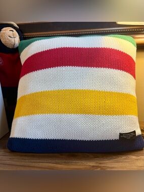 Hudson's Bay Company 18x18" Overstuffed Sweater Knit Toss Pillow